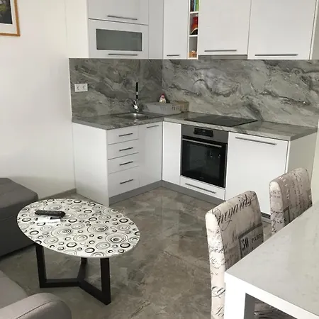 Lux Nina Apartman *