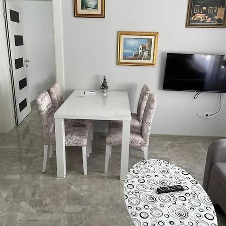 Apartman Lux Nina