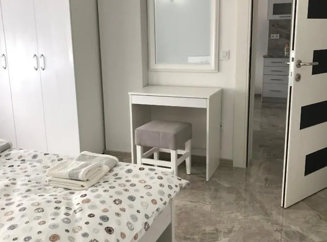 Lux Nina 브르드니크