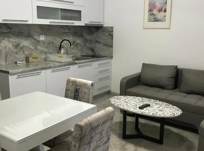 Lux Nina 아파트 *