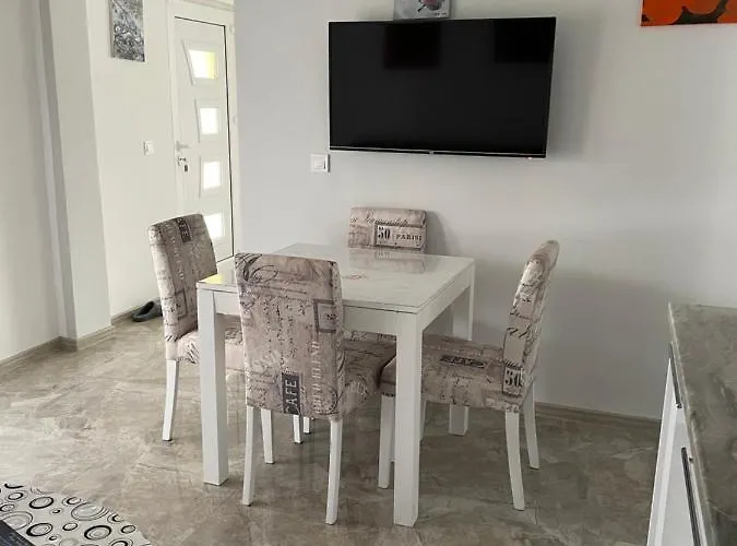 Lux Nina * 브르드니크