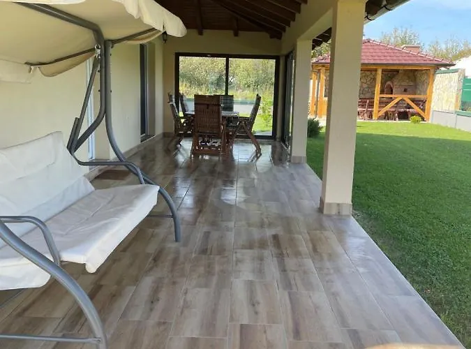 Lux Nina 브르드니크